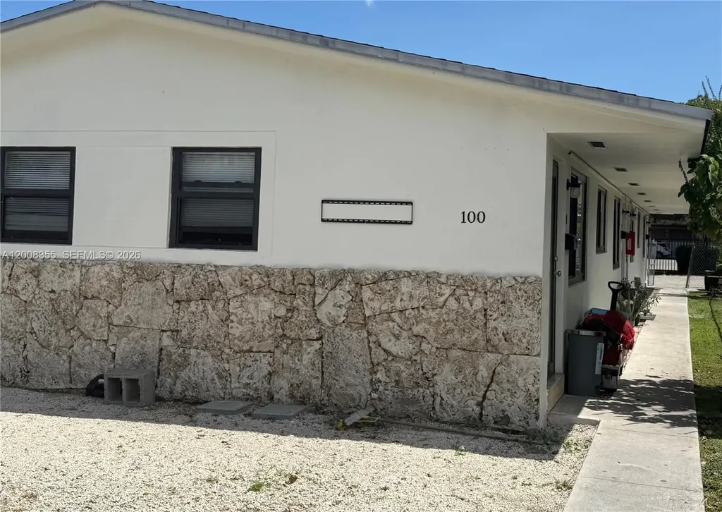 100 SW 6th Street Homestead FL 33030