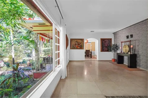 9325 NE 5th Avenue Miami Shores FL 33138