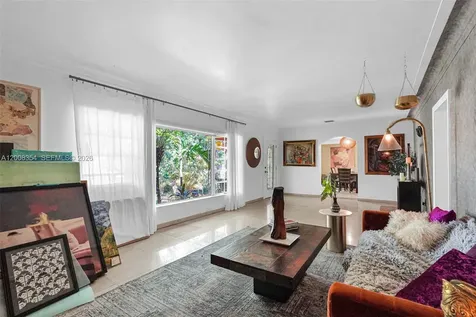 9325 NE 5th Avenue Miami Shores FL 33138