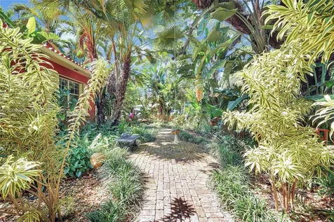 9325 NE 5th Avenue Miami Shores FL 33138