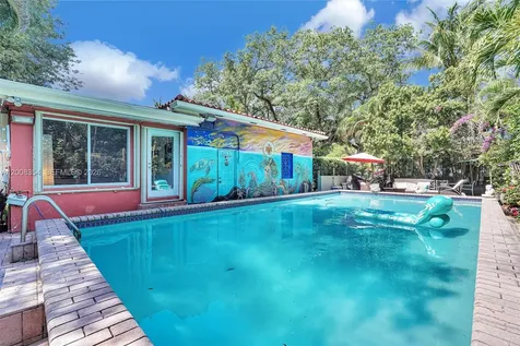 9325 NE 5th Avenue Miami Shores FL 33138