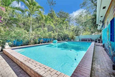 9325 NE 5th Avenue Miami Shores FL 33138