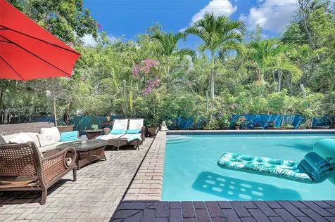 9325 NE 5th Avenue Miami Shores FL 33138