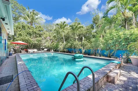 9325 NE 5th Avenue Miami Shores FL 33138