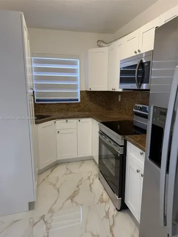 2669 W 52nd Street Hialeah FL 33016