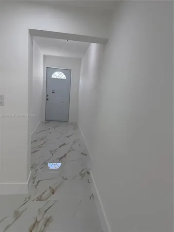 2669 W 52nd Street Hialeah FL 33016