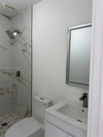 2669 W 52nd Street Hialeah FL 33016