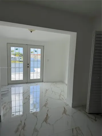 2669 W 52nd Street Hialeah FL 33016