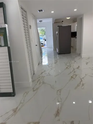 2669 W 52nd Street Hialeah FL 33016