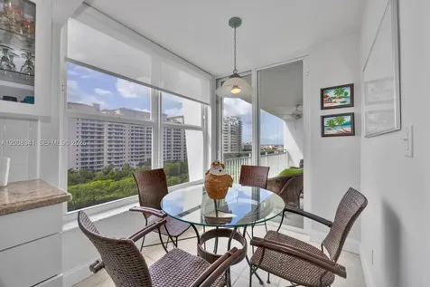607 Ocean Drive Key Biscayne FL 33149