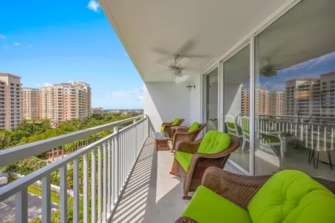 607 Ocean Drive Key Biscayne FL 33149
