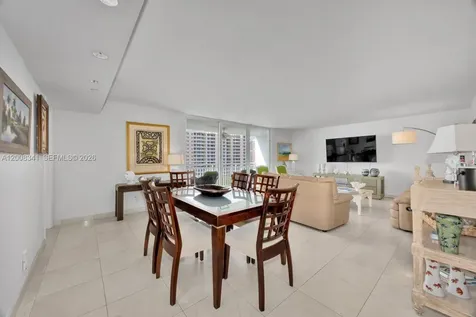 607 Ocean Drive Key Biscayne FL 33149