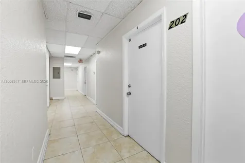 8358 W Oakland Park Boulevard Sunrise FL 33351