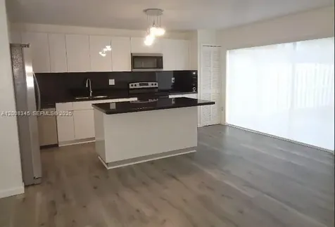 12892 SW 61st Street Miami FL 33183