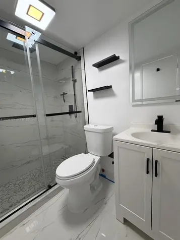 4370 NW 11th Street Miami FL 33126