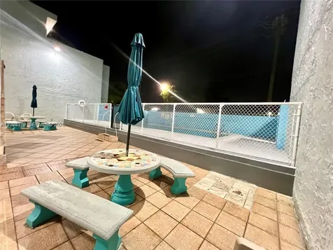 4370 NW 11th Street Miami FL 33126