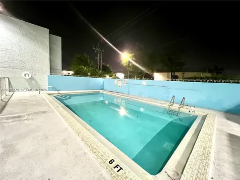 4370 NW 11th Street Miami FL 33126