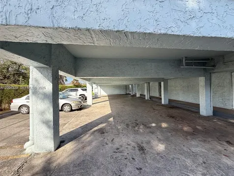 4370 NW 11th Street Miami FL 33126
