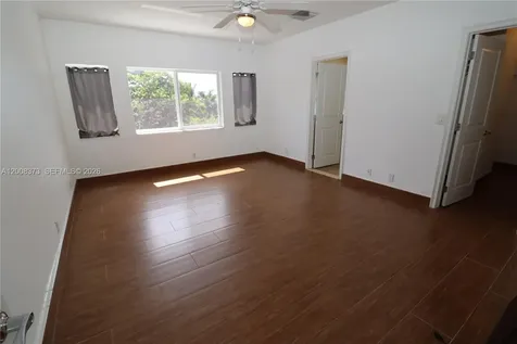 605 NE 28th Street Wilton Manors FL 33334