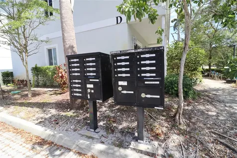 605 NE 28th Street Wilton Manors FL 33334