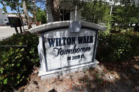 605 NE 28th Street Wilton Manors FL 33334