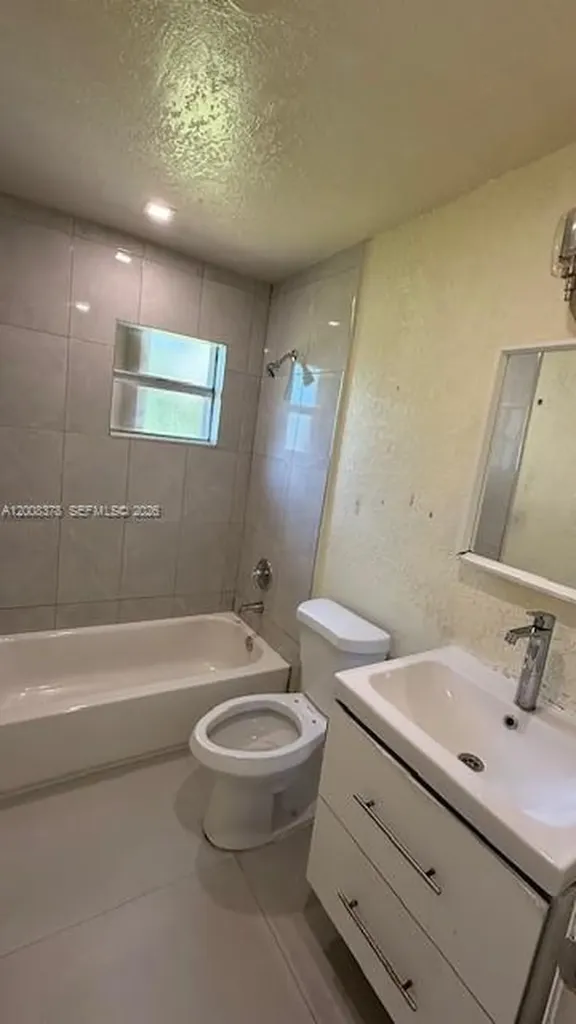 2508 Superior Street Opa-Locka FL 33054