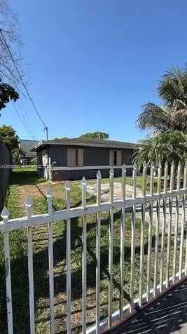 2508 Superior Street Opa-Locka FL 33054
