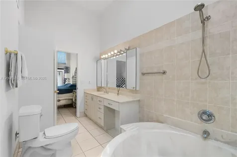 2679 S Parkview Drive Hallandale Beach FL 33009
