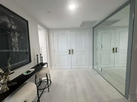 11113 Biscayne Boulevard Miami FL 33181