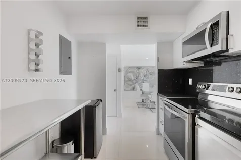 3701 N Country Club Drive Aventura FL 33180