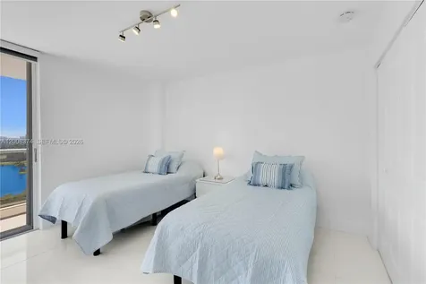 3701 N Country Club Drive Aventura FL 33180