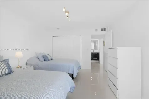 3701 N Country Club Drive Aventura FL 33180