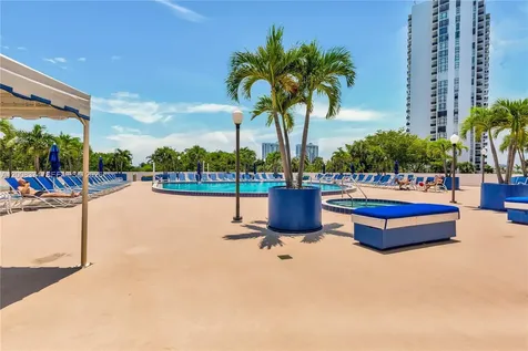 3701 N Country Club Drive Aventura FL 33180