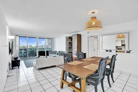 100 Bayview Drive Sunny Isles Beach FL 33160