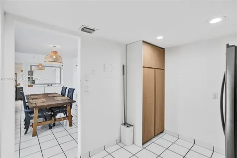 100 Bayview Drive Sunny Isles Beach FL 33160