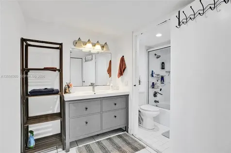 100 Bayview Drive Sunny Isles Beach FL 33160