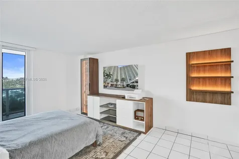 100 Bayview Drive Sunny Isles Beach FL 33160