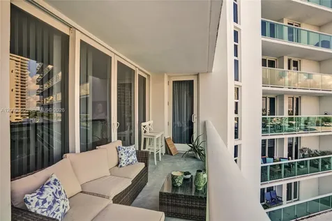 100 Bayview Drive Sunny Isles Beach FL 33160