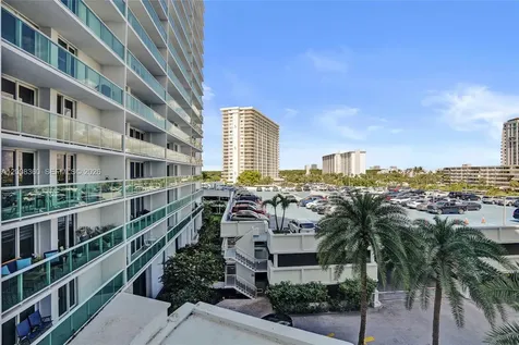 100 Bayview Drive Sunny Isles Beach FL 33160