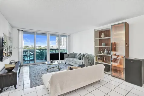 100 Bayview Drive Sunny Isles Beach FL 33160
