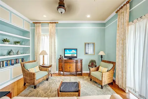 3465 NE 2nd Street Homestead FL 33033