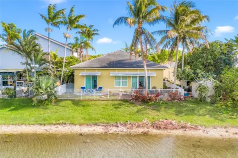 3465 NE 2nd Street Homestead FL 33033