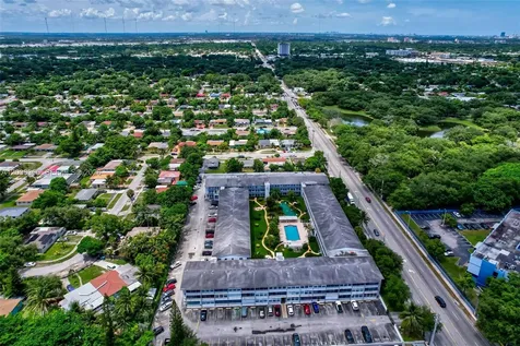 15610 NE 6th Avenue Miami FL 33162