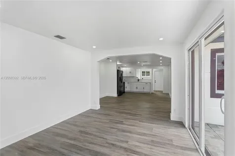 5658 SW 1st Street Miami FL 33134