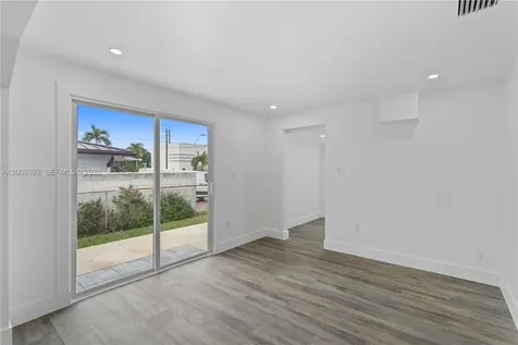 5658 SW 1st Street Miami FL 33134