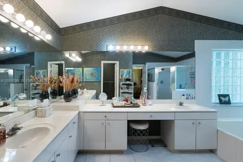 7749 SW 184th Way Cutler Bay FL 33157