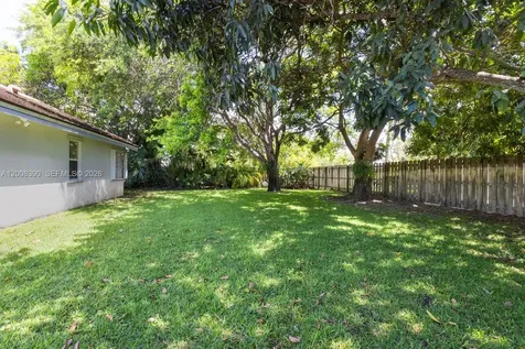 7749 SW 184th Way Cutler Bay FL 33157