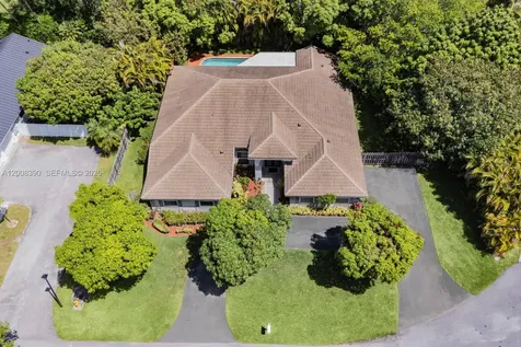 7749 SW 184th Way Cutler Bay FL 33157