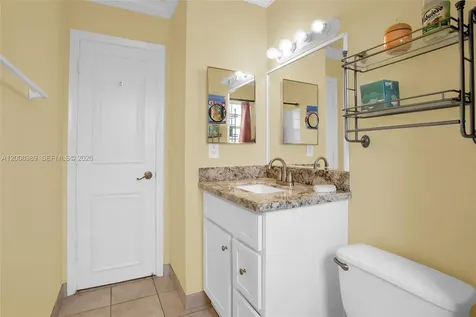 7471 SW 1st Street Margate FL 33068