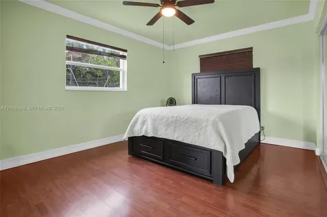 7471 SW 1st Street Margate FL 33068